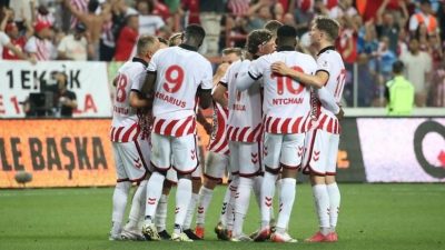 Samsunspor’da duran toplarda savunma zayıflığı dikkat çekti